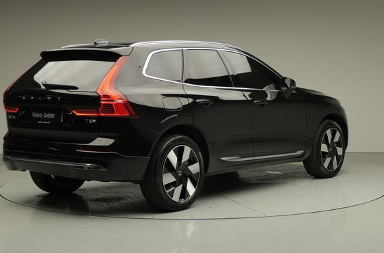 Volvo XC60 T8 Ultra Bright — пробег 20 726 км — фото 4 из 5
