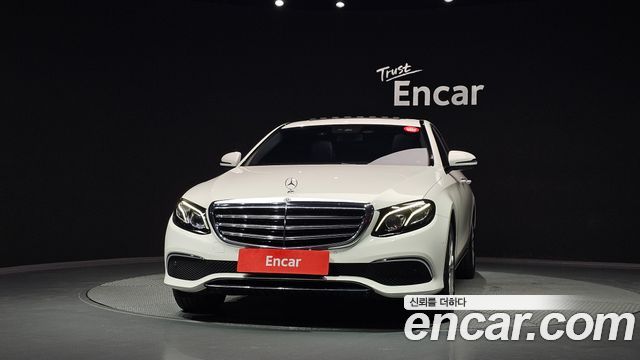Mercedes-Benz E-Class из Кореи Encar