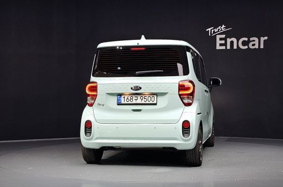 Kia RAY Signature — пробег 1 064 км — фото 4 из 5