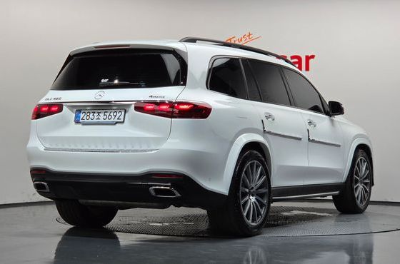 Mercedes-Benz GLS-Class GLS450 4MATIC — пробег 8 311 км — фото 2 из 5