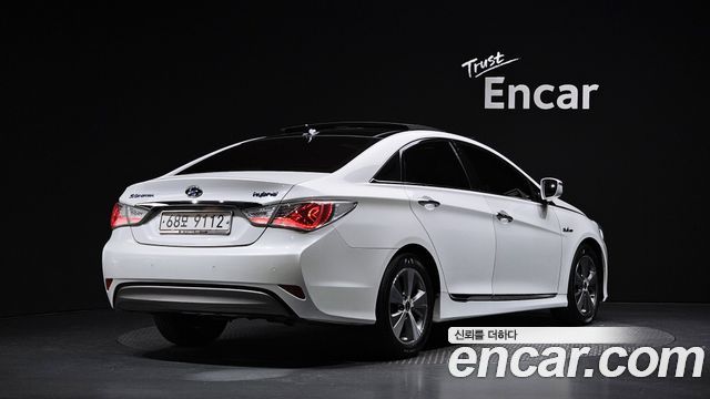 Hyundai Sonata 2.0 Royal — пробег 150 387 км — фото 2 из 5