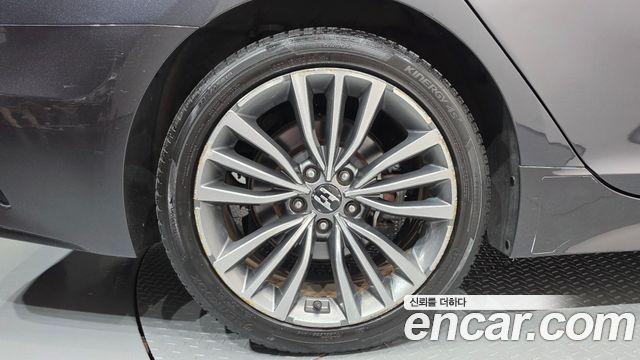 Kia Stinger из Кореи Encar