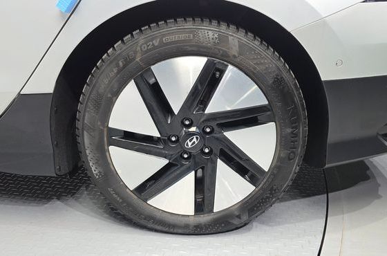 Hyundai Ioniq6 Long Range AWD Prestige — пробег 77 400 км — фото 5 из 5
