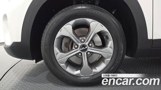 Kia Seltos из Кореи Encar