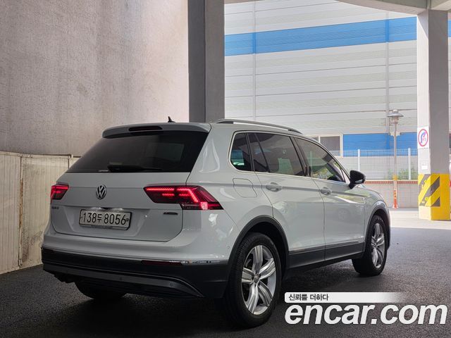 Volkswagen Tiguan 2.0 TDI 4Motion Prestige — пробег 79 347 км — фото 3 из 5