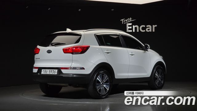 Kia Sportage Diesel 2WD Trendy — пробег 182 055 км — фото 2 из 5