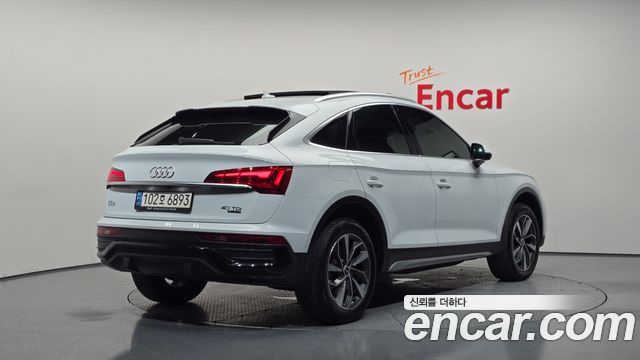 Audi Q5 40 TDI Quattro Sportback — пробег 93 357 км — фото 2 из 5