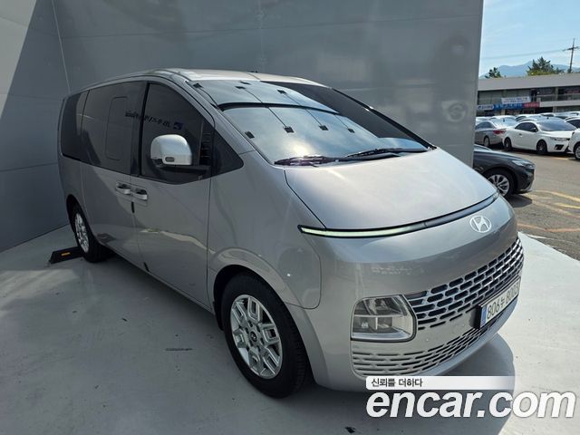 Hyundai Staria L3.5 Cargo 5-Seater Modern — пробег 11 466 км — фото 3 из 5