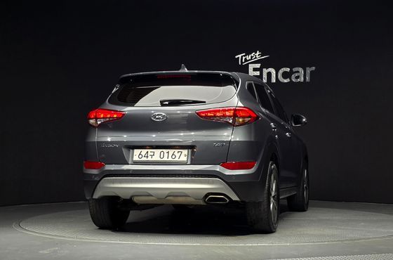 Hyundai Tucson Gasoline 1.6 turbo 2WD Style pever — пробег 173 962 км — фото 4 из 5