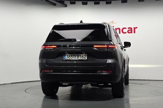 Jeep Cherokee 4xe Limited — пробег 23 197 км — фото 4 из 5