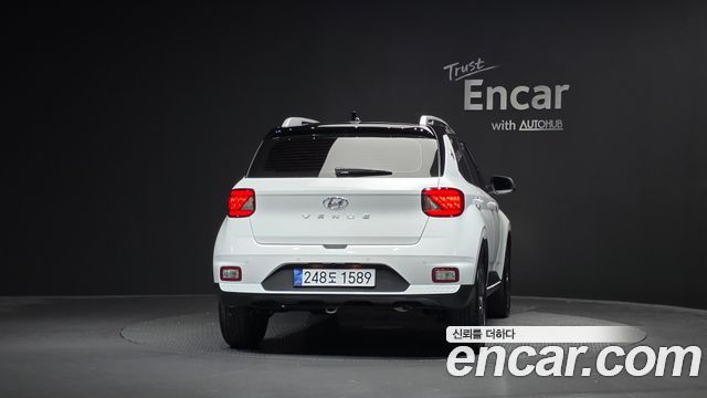Hyundai Venue из Кореи Encar