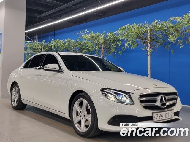 Mercedes-Benz E-Class из Кореи Encar