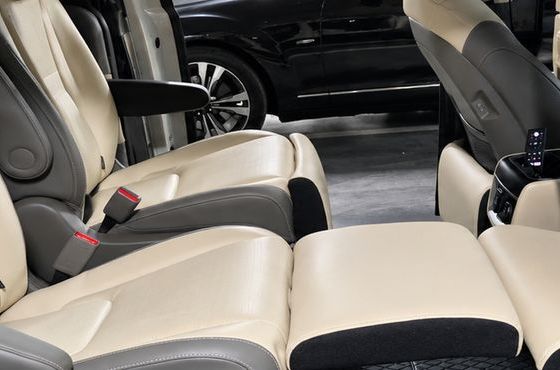 Kia Carnival Gasoline 9-Seater Hi Limousine Signature — пробег 12 375 км — фото 5 из 5