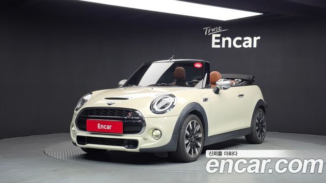 Mini Cooper Convertible Standard 3rd — пробег 59 180 км — фото 1 из 5