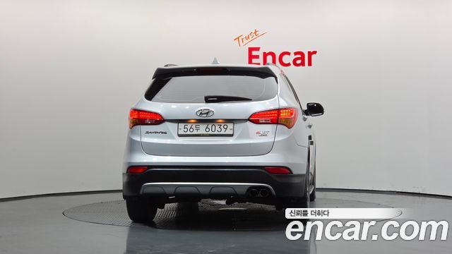Hyundai Santafe Diesel(e-VGT) 2.0 4WD Premium — пробег 86 460 км — фото 4 из 5