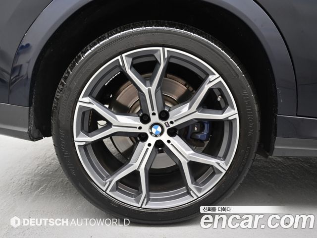 BMW X6 xDrive40i M Sport — пробег 72 550 км — фото 5 из 5