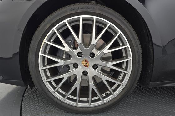 Porsche Panamera 2.9 AWD — пробег 3 855 км — фото 5 из 5