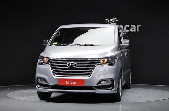 Hyundai Starex Van 3-Seater Smart — пробег 79 917 км — фото 3 из 5