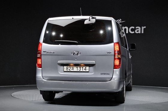 Hyundai Starex Van 3-Seater Smart — пробег 79 917 км — фото 4 из 5