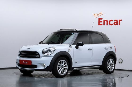 Mini Countryman ALL4 1st — пробег 60 137 км — фото 1 из 5