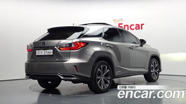 Lexus RX Executive — пробег 116 200 км — фото 2 из 5