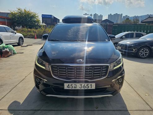 Kia Carnival 9-Seater Prstige — пробег 173 005 км — фото 2 из 5