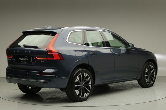 Volvo XC60 B5 Ultra Bright Air Sus — пробег 944 км — фото 2 из 5