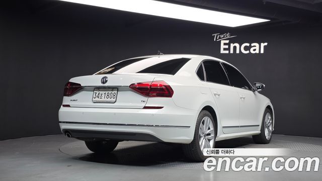 Volkswagen Passat из Кореи Encar