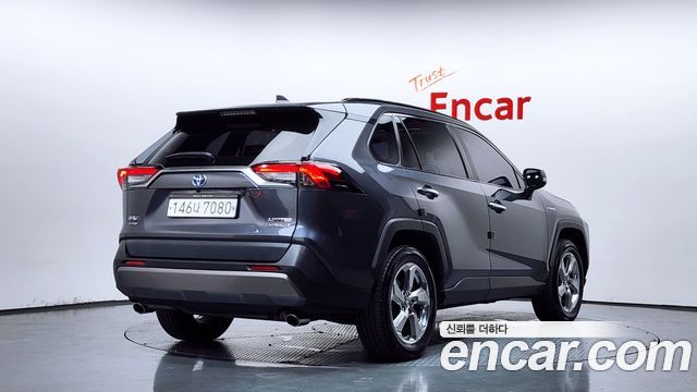 Toyota RAV4 2.5 4WD Hybrid — пробег 58 744 км — фото 2 из 5