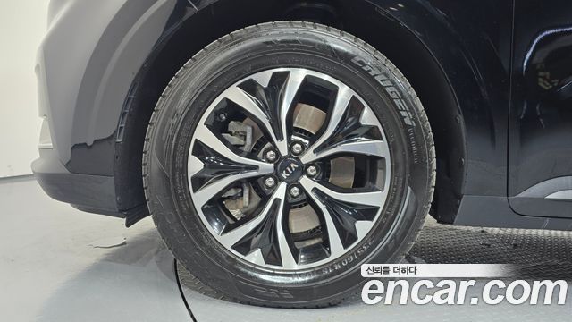 Kia Carnival Diesel 9-Seater Prestige — пробег 142 971 км — фото 5 из 5
