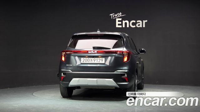 Kia Seltos из Кореи Encar