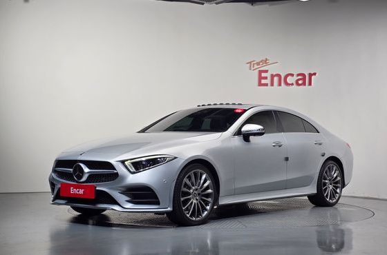 Mercedes-Benz CLS-Class CLS400d 4MATIC AMG Line — пробег 99 823 км — фото 1 из 5