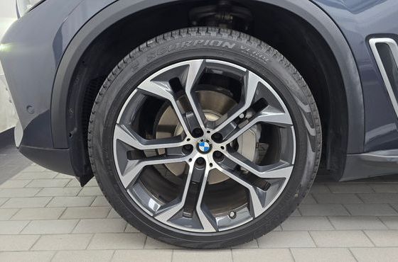 BMW X5 xDrive 40i xLine — пробег 139 402 км — фото 5 из 5