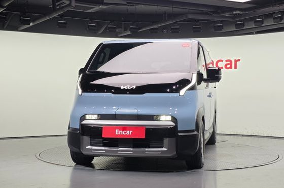 Kia PV5 Passenger 5 Seater Plus — пробег 8 089 км — фото 3 из 5