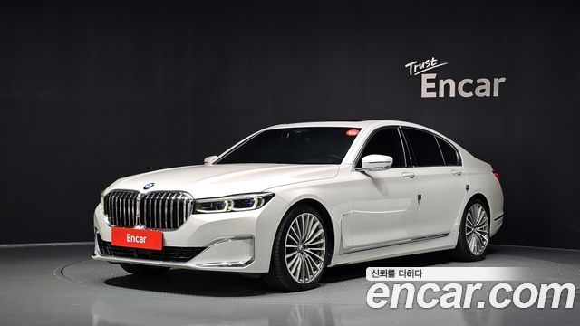 BMW 7-Series 740d xDrive Design Pure Excellence — пробег 160 431 км — фото 1 из 5