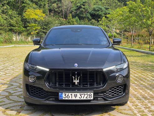 Maserati Levante 3.0 AWD — пробег 180 960 км — фото 2 из 5
