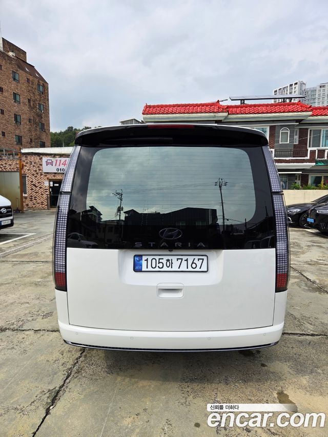 Hyundai Staria из Кореи Encar