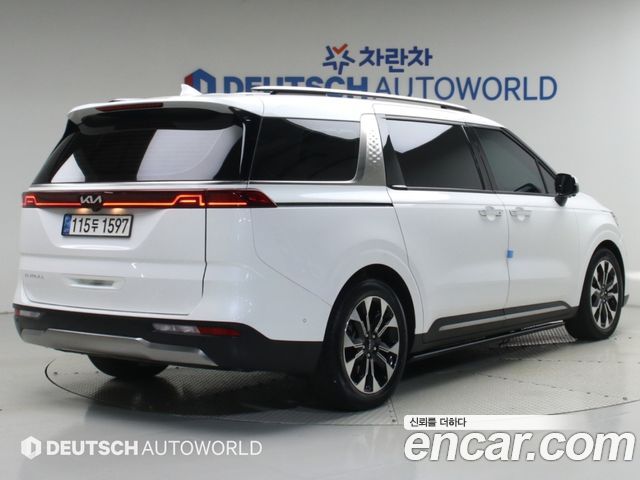 Kia Carnival из Кореи Encar