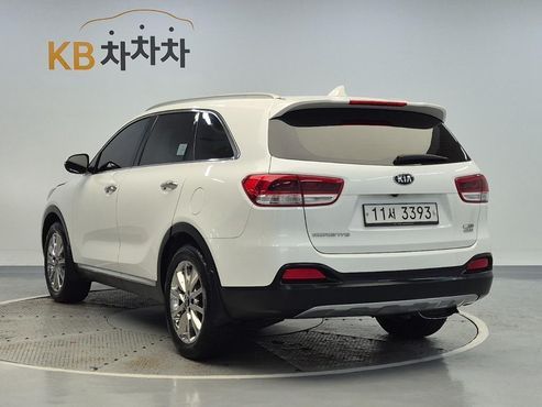 Kia Sorento Diesel 2.0 4WD Noblesse — пробег 221 000 км — фото 2 из 5