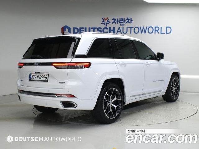 Jeep Cherokee 4xe Summit Reserve — пробег 73 429 км — фото 2 из 5