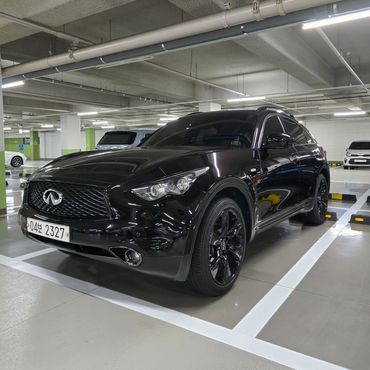 Infiniti QX70 3.7 AWD — пробег 146 950 км — фото 2 из 5