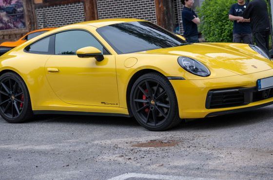 Porsche 911 Carrera S — пробег 31 500 км — фото 4 из 5