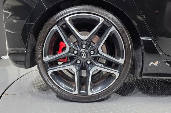Hyundai Veloster 2.0 N — пробег 62 132 км — фото 5 из 5