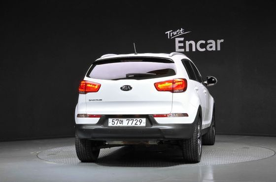 Kia Sportage Diesel 2WD Trendy — пробег 108 085 км — фото 4 из 5