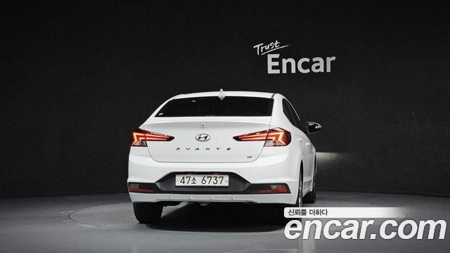 Hyundai AVANTE из Кореи Encar