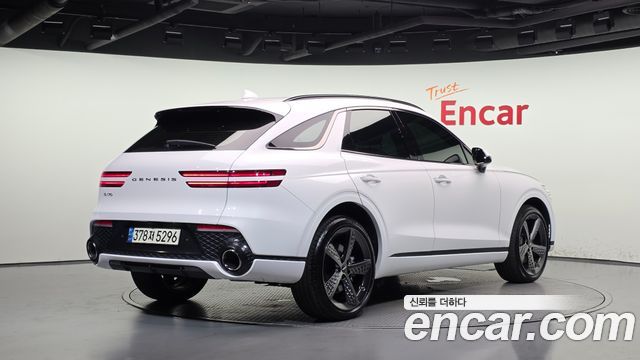Genesis GV70 из Кореи Encar
