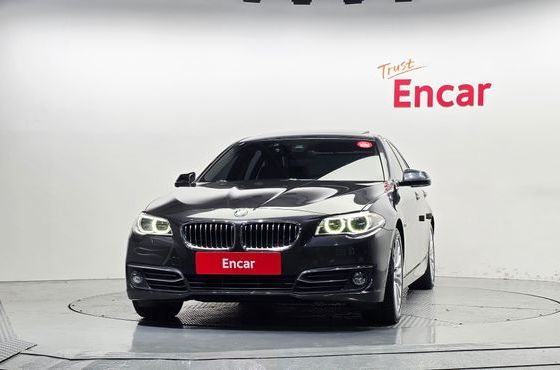 BMW 5-Series 528i Luxury Plus — пробег 187 655 км — фото 3 из 5