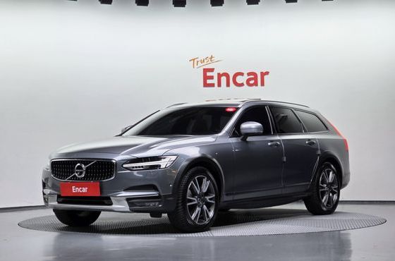 Volvo V90 T5 Pro AWD — пробег 272 827 км — фото 1 из 5