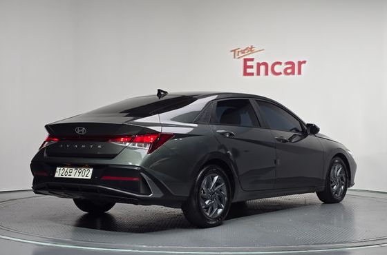 Hyundai AVANTE Modern — пробег 17 455 км — фото 2 из 5