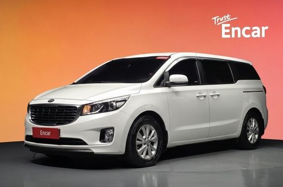 Kia Carnival 11-seater Deluxe — пробег 189 486 км — фото 1 из 5